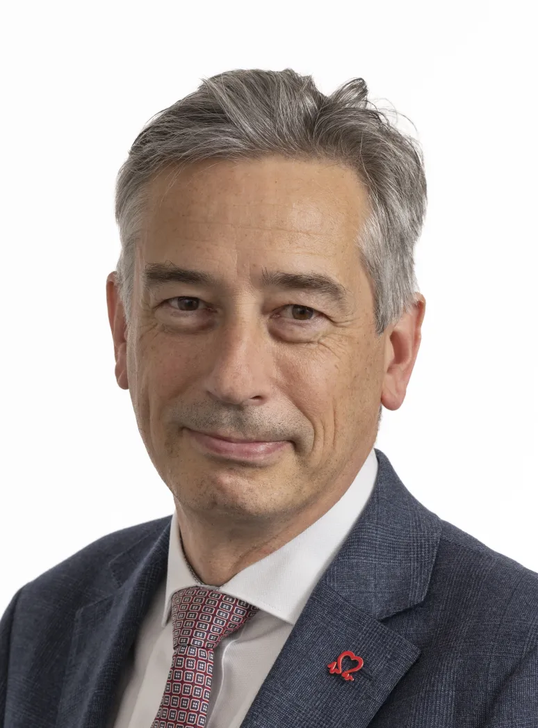 Portrait photo of David Newby.