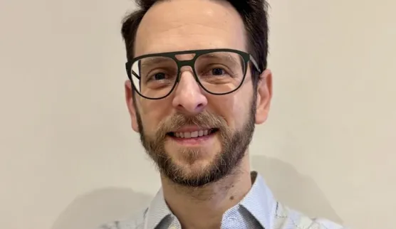 Portrait photo of Andreas Gerondopoulos.