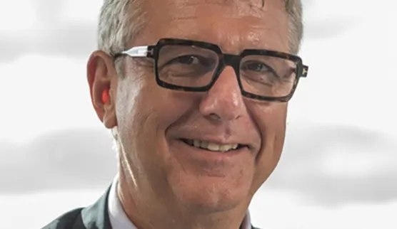 Portrait photo of Mauro Giacca.